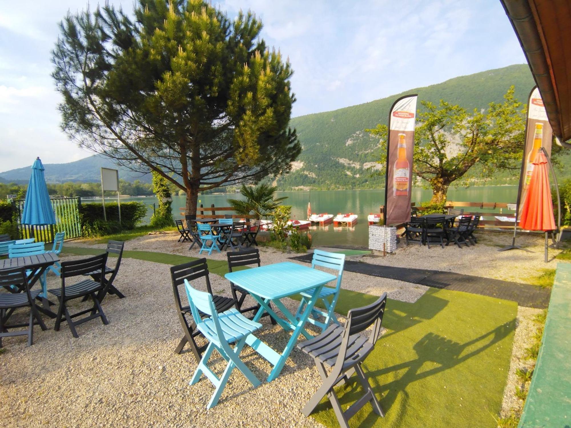 Camping Le Hameau Des Pecheurs Hotel Novalaise Exterior photo