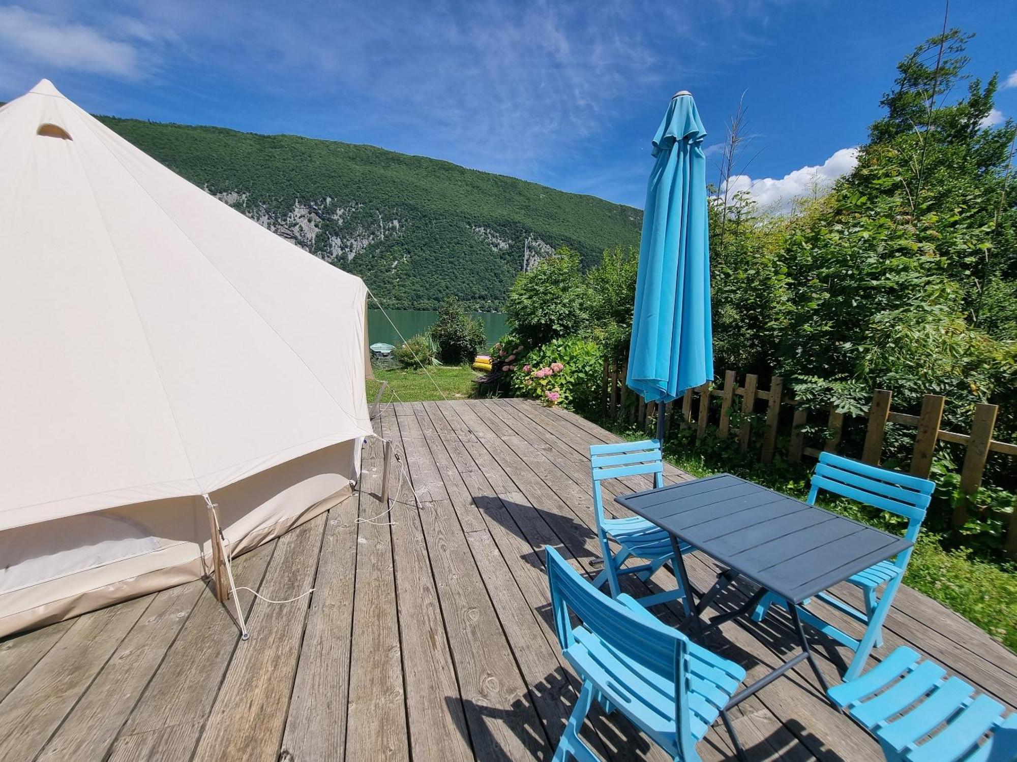 Camping Le Hameau Des Pecheurs Hotel Novalaise Room photo
