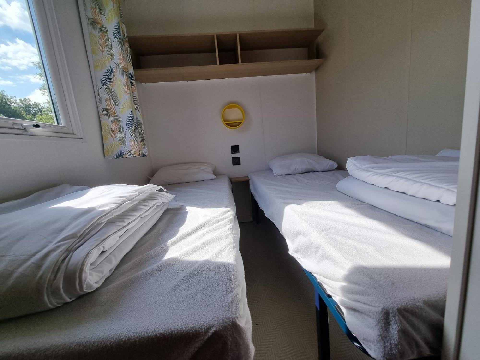 Camping Le Hameau Des Pecheurs Hotel Novalaise Room photo