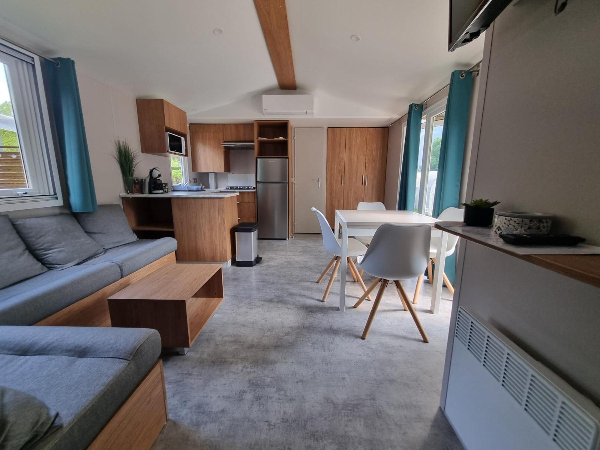 Camping Le Hameau Des Pecheurs Hotel Novalaise Room photo